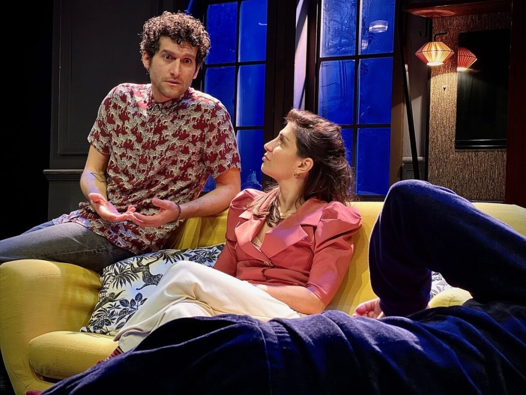 Arancione, lo spettacolo di Fabrizio Colica al Nuovo Teatro Orione