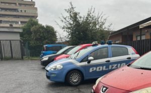 Sfondano una finestra e svuotano la cucina del nido: "Rubato tutto il cibo dei bambini"