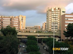 Tre anni e nemmeno un alloggio. Il cantiere Ater del Laurentino va ancora a rilento