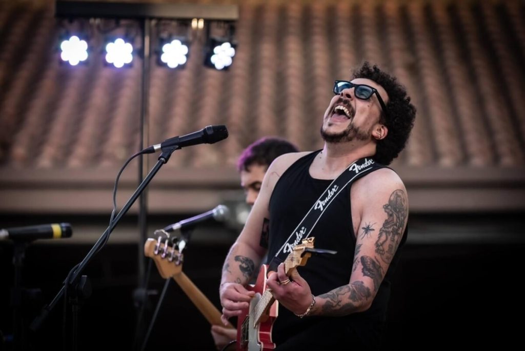 Leonardo Angelucci live all’Asino che vola