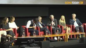 VIDEO | Festa del Cinema di Roma, Johnny Depp diserta la conferenza di presentazione del suo "Modi"