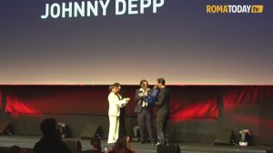 VIDEO | Festa del Cinema di Roma, Johnny Depp riceve il premio alla carriera