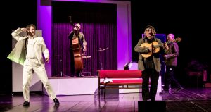 Paolo Rossi in scena a Roma con lo spettacolo 'Da questa sera si recita a soggetto! Il metodo Pirandello'