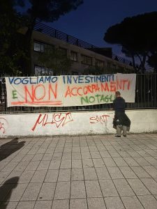 Scuole da tagliare a Roma: ecco gli accorpamenti proposti per il 2025/26. Scatta la protesta