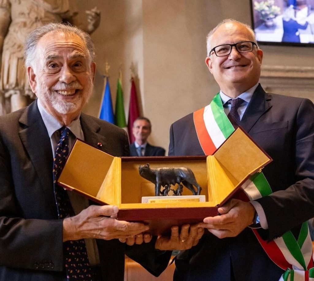 Francis Ford Coppola riceve la Lupa capitolina: "Grazie ai miei nonni sono italiano"