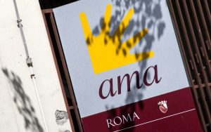 Ama azzera lo smart working, lavoratori e Cgil pressano il Campidoglio: "Intervenga"