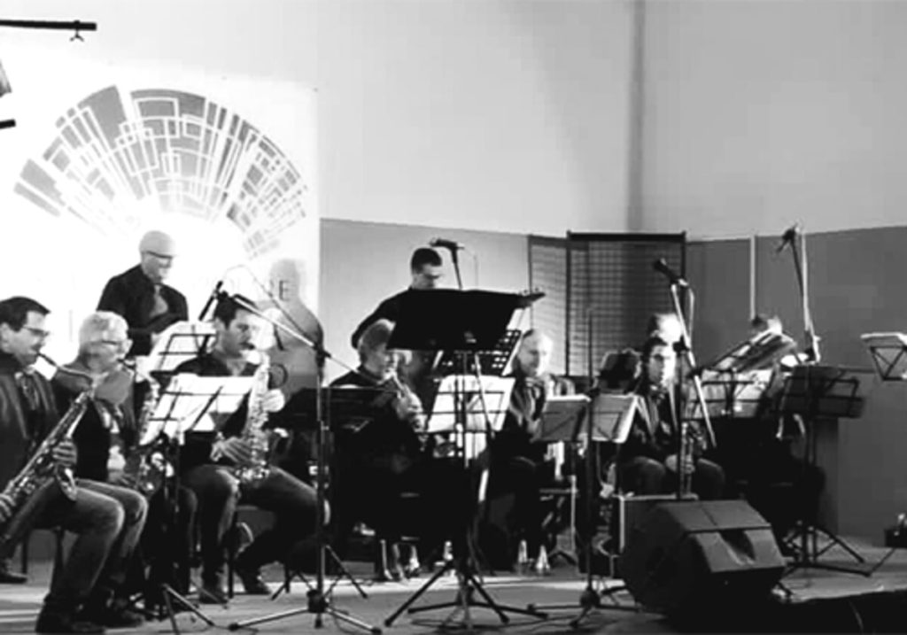Slimmers Big Band diretta da Carlo Capobianchi in concerto al Cotton Club