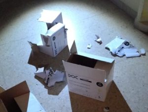 La raffica di furti nelle scuole non si ferma. I sindacati: "Bambini e lavoratori a rischio"