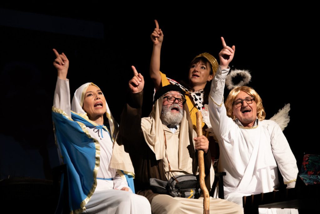 Famiglia micidiale al Teatro Golden