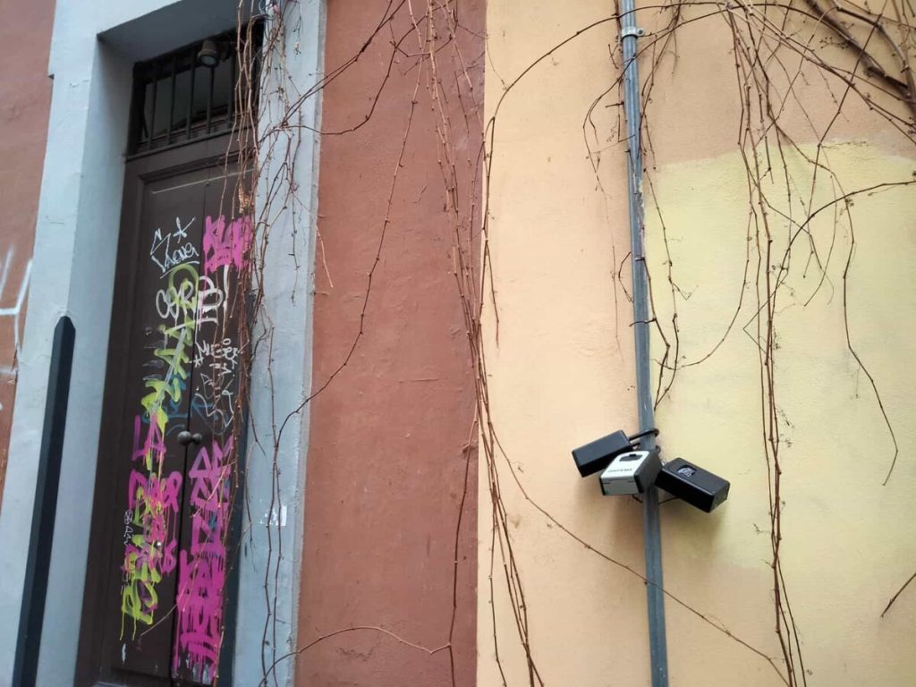 Affitti brevi, arriva la stretta. Entro 4 mesi verrà approvato il primo regolamento a Roma