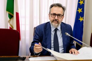 Così la destra vuole "salvare" migliaia di romani nei piani di zona