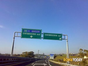 Chiuso per due notti lo svincolo sull'autostrada A12 verso l'Aurelia
