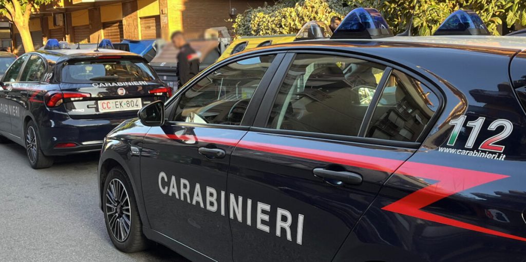 Tentato femminicidio a Roma: 89enne cerca di uccidere l'anziana moglie colpendola alla testa