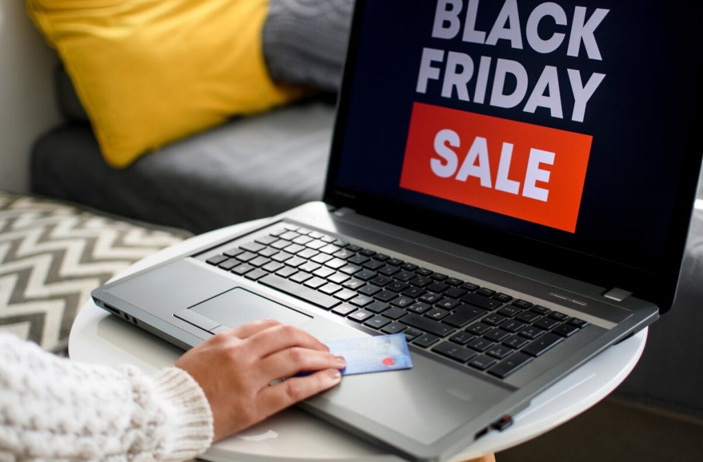 Come evitare le truffe durante il Black Friday: la guida ai tuoi acquisti