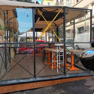 Dehors a Roma, blitz del Codacons a Prati: "Uno su cinque è irregolare"