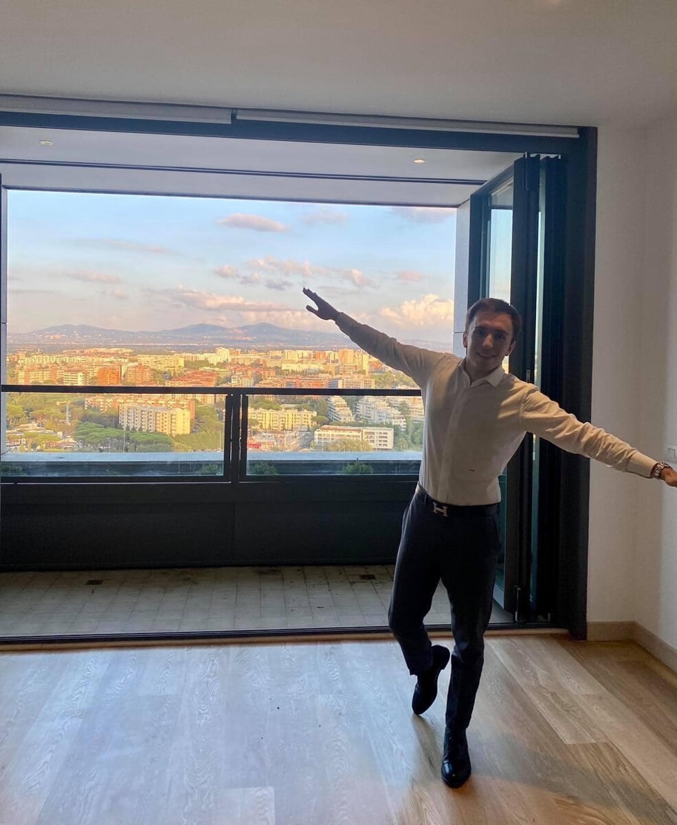 Da Montecarlo a Dubai, Andrea Prosperi sposta il suo impero di carta all’estero