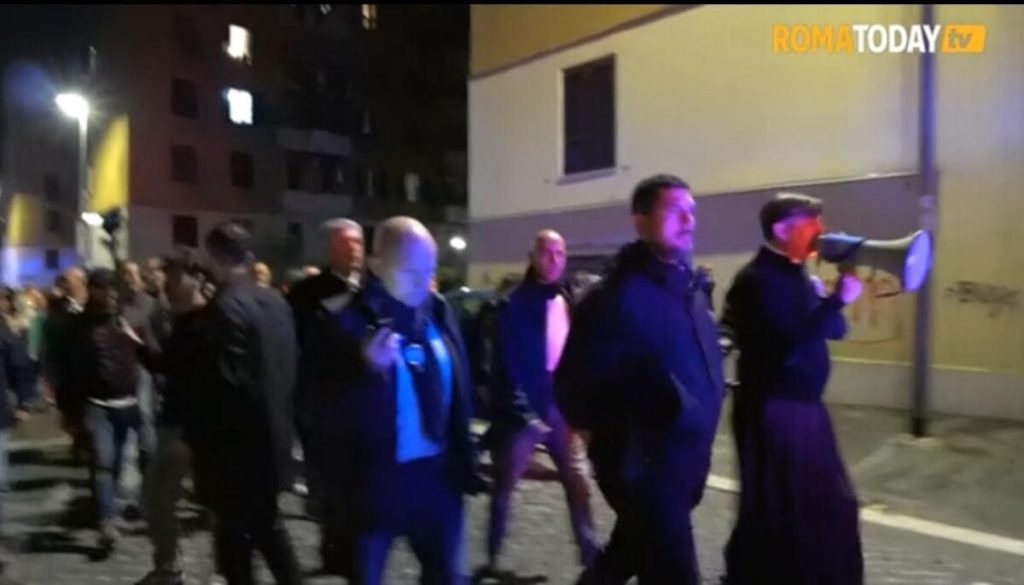 Don Coluccia al Quarticciolo, l'assessore Annucci: "Non servono fiaccolate, ma interventi concreti"
