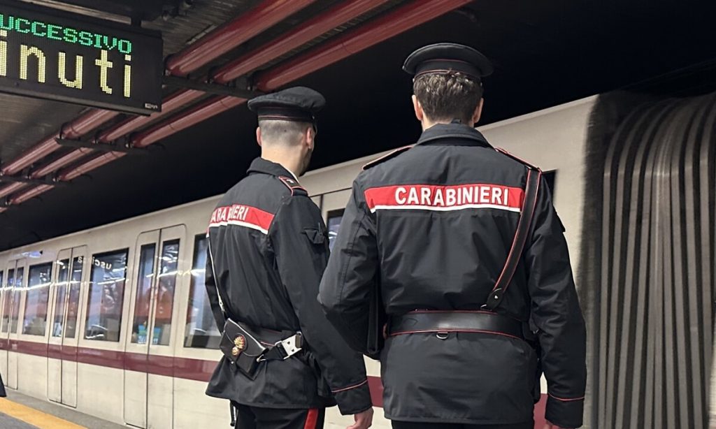 Borseggiatori e manolesta a caccia di turisti: raffica di arresti