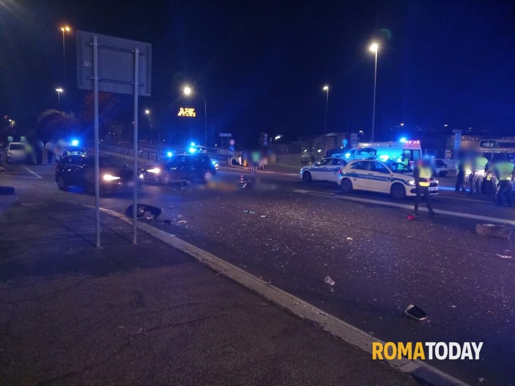 Incidente a Roma: morta studentessa di 21 anni sbalzata fuori dall'auto dopo scontro con altra vettura