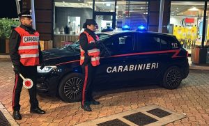Stretta sulla movida a Roma Nord: sequestrate dosi di droga, ritirate tre patenti