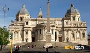 Irrompe nella Basilica con un frangivetro e minaccia gendarme vaticano