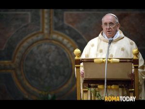 Papa Francesco, il pranzo domenicale è con 1300 poveri