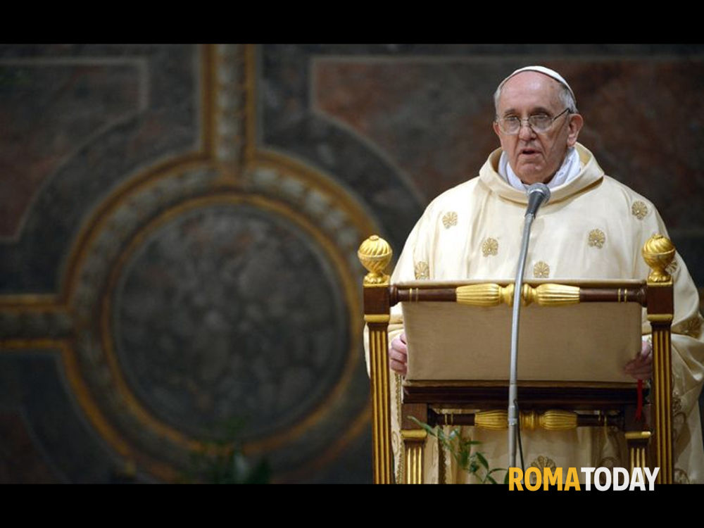 Papa Francesco, il pranzo domenicale è con 1300 poveri