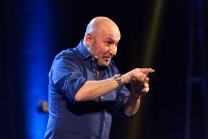 "MB Show il gran varietà", Maurizio Battista al Teatro Olimpico