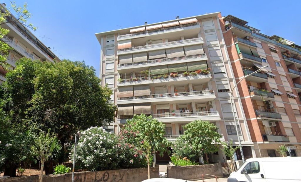 Casal Bruciato, nei palazzi Enasarco famiglie senz'acqua per colpa di una pompa che non funziona