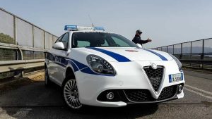 Investito da un'auto, morto un ciclista