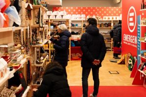 Il Negozio di Natale di Emergency