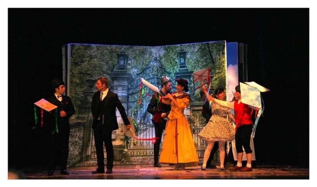 "Praticamente perfetta - La storia di Mary Poppins", spettacolo teatrale per bambini