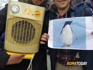 Scuole di Roma ancora al gelo, il Comune contro le ditte: "Soluzione immediata, segnaleremo tutto all'Anac"
