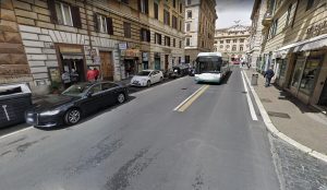 Rapinato dell'orologio con una valigia di soldi falsi: 17enne nel mirino di due giovani  truffatori