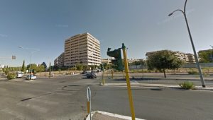 Urla "Roma mer**" durante una discussione, picchiato dal branco