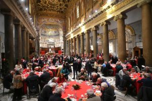 Il pranzo di Sant'Egidio di Natale, Gualtieri: "Roma non lascia indietro nessuno"