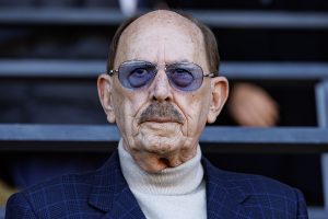 Angelucci e lite nel traffico di Roma tra sputi e insulti con un automobilista