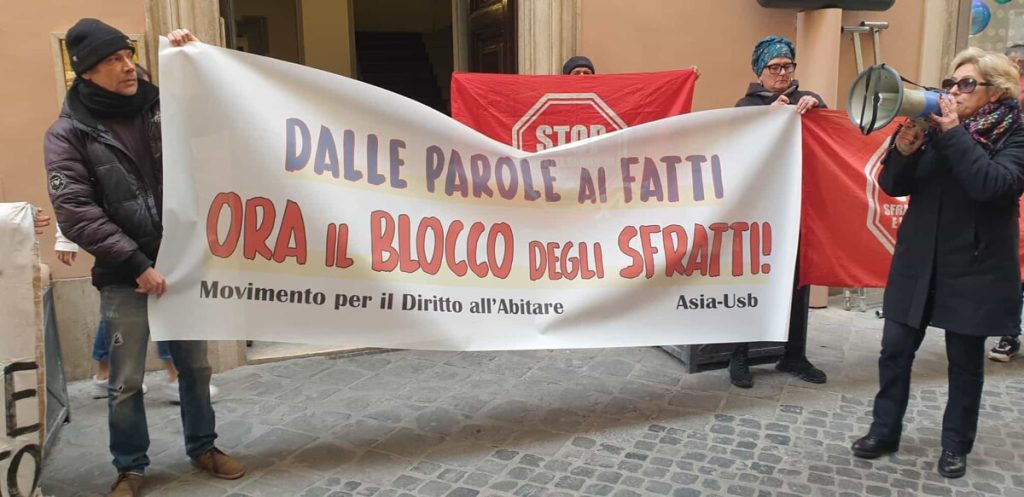 Blocco sfratti, blitz contro Confedilizia: "Moratoria subito"