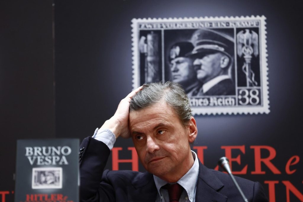 La risalita di Calenda a Roma. Dopo gli addii, un nuovo "acquisto" in Campidoglio