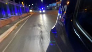 A bordo della Panda rubata per compiere spaccate, bloccati dai carabinieri