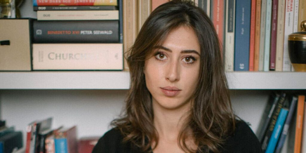 Cecilia Sala arrestata in Iran, la giornalista fermata a Teheran. Era attesa a Roma prima di Natale