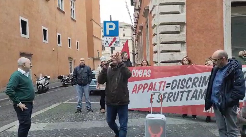 Gli amministrativi precari dell'Asl Roma 1 sono di nuovo a un passo dal licenziamento