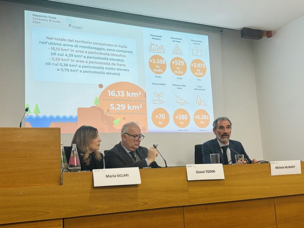 Consumo di suolo, a Roma bruciati altri 71 ettari in un anno