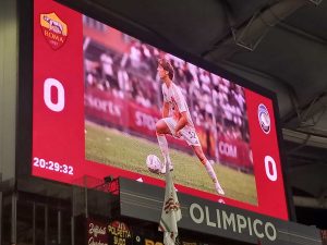 Edoardo Bove, il messaggio sui social: "Il calcio è molto più di una partita. Ci vediamo in campo"
