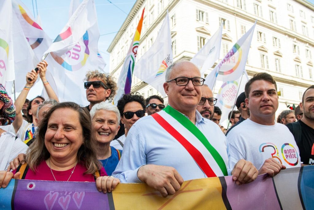 Conoscere l’identità di genere e contrastare i disagi tra i giovani: un protocollo d’intesa in Campidoglio 