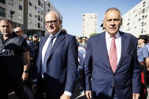 Osservatori per la sicurezza nei municipi: sindaco e prefetto rinnovano il protocollo per due anni