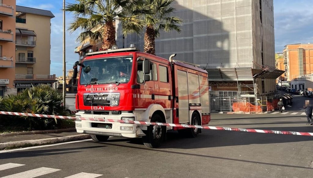 Palazzine evacuate per rischio crollo: 90 famiglie ancora fuori di casa