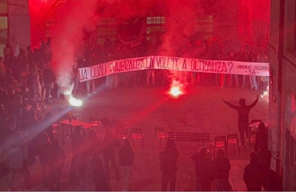 Scuole occupate, la lettera di un genitore contro la preside: "Accanimento contro gli studenti"