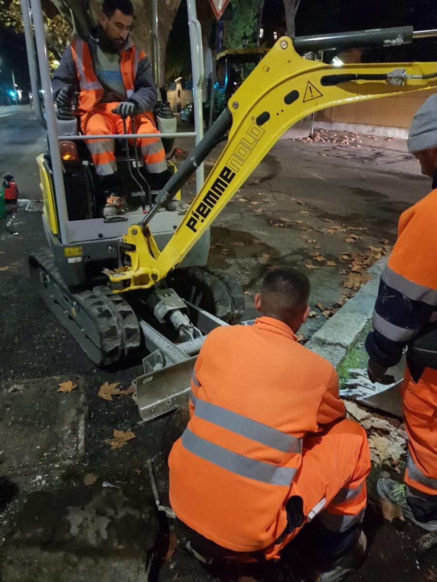 Viale delle Milizie si rifà il look: in corso lavori notturni
