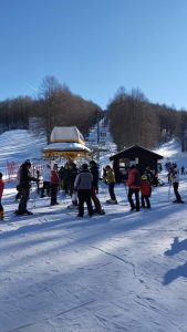 Neve nel Lazio, impianti aperti non solo al Terminillo: si scia in tutte le montagne intorno alla Capitale